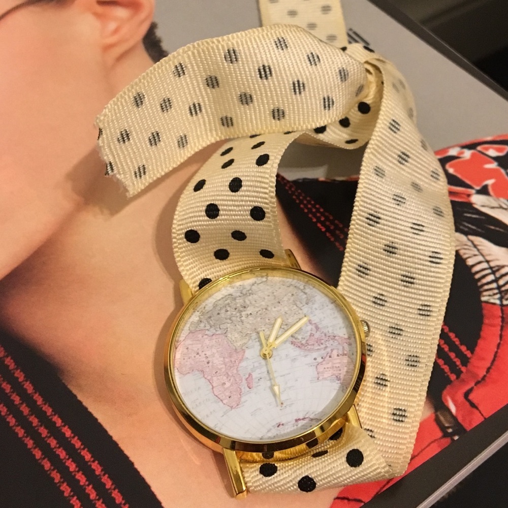 • World Map Watch • - Picture 3 of 3